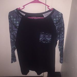 Black Quarter sleeve